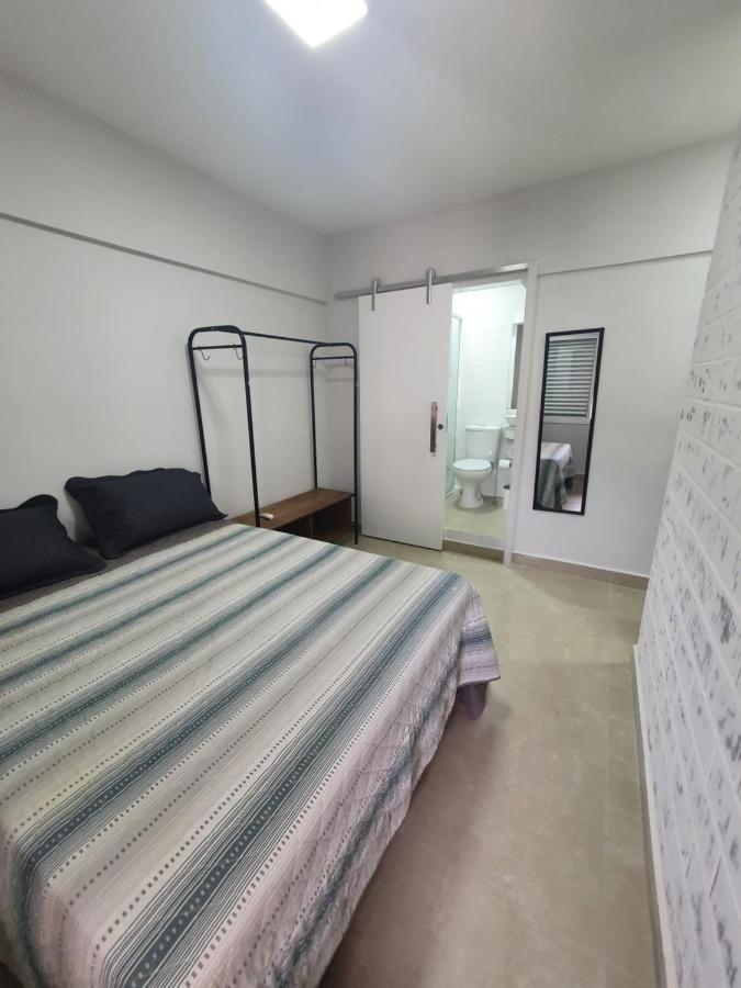 Apartamento Enseada Guarujá 2 qtos 6 pess 300 mts praia lindo Exterior foto